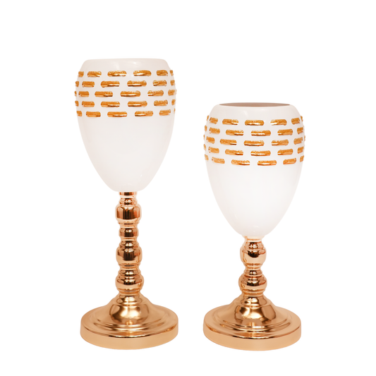 Regal Ivory &amp; Gold Goblet Stand - Set of 3